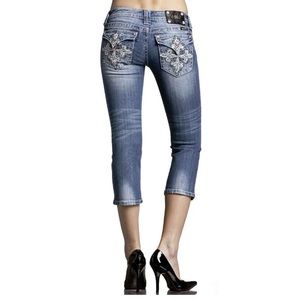 Excellent Used Condition Miss Me Capris
